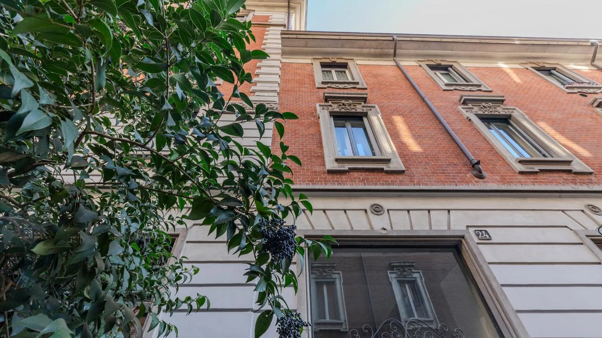 Apartment Mansarde Belvedere Duomo Milan